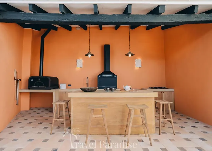 Casa Pinea * 라쿠르드쉬르메르